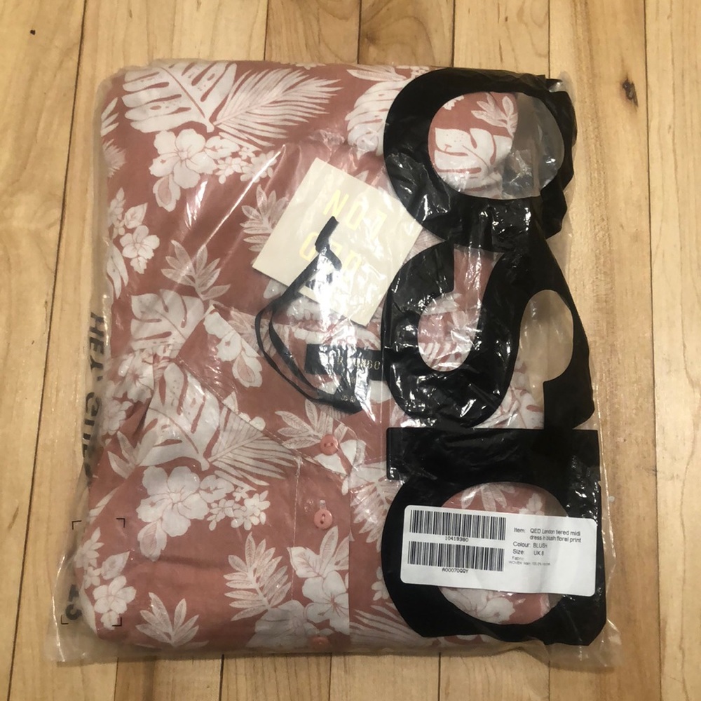 ASOS dress - Picture 3 of 5